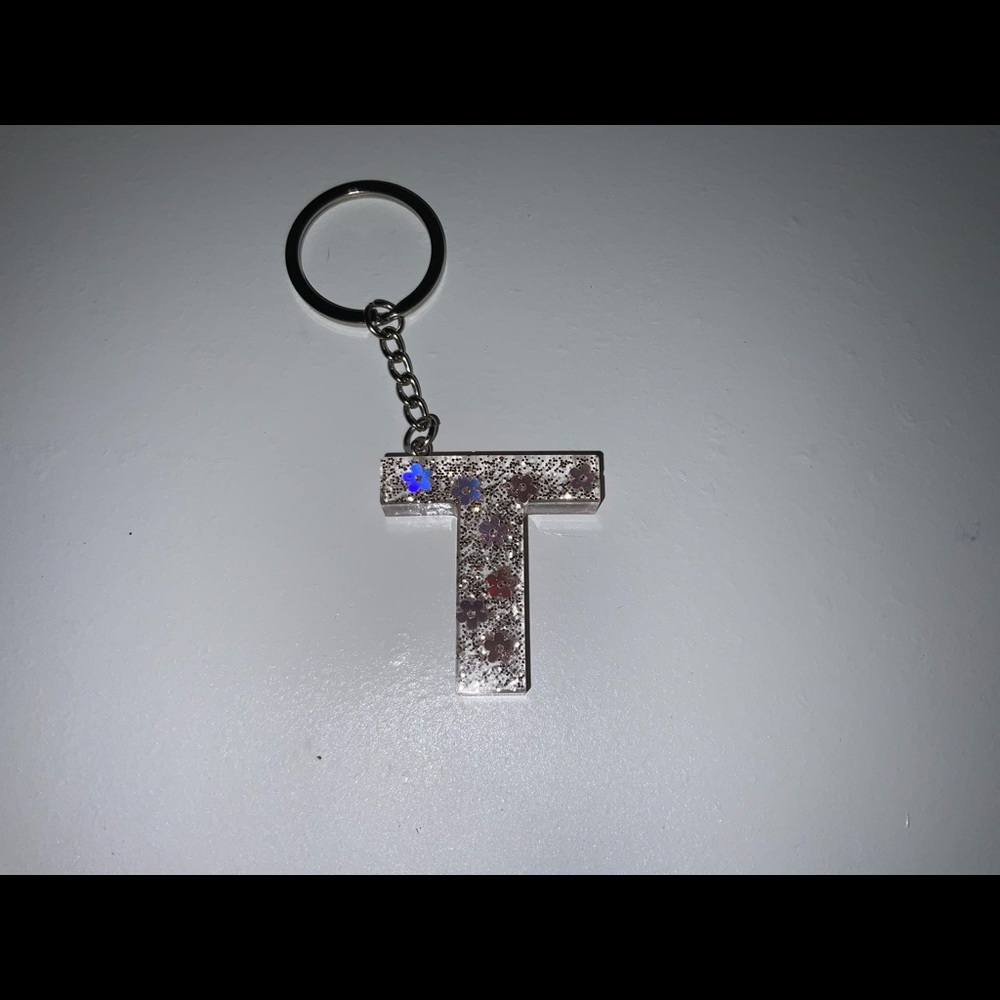 Resin keychain